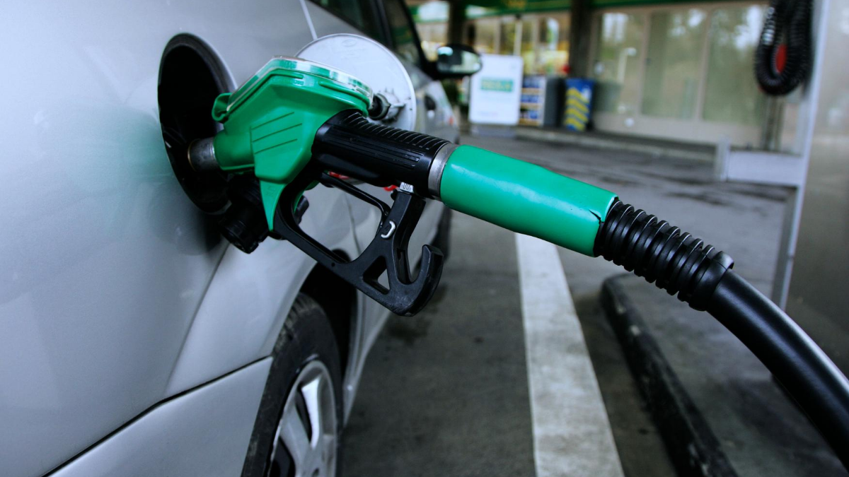 Prisoners to be Employed in Petrol Pumps For INR 220/Day