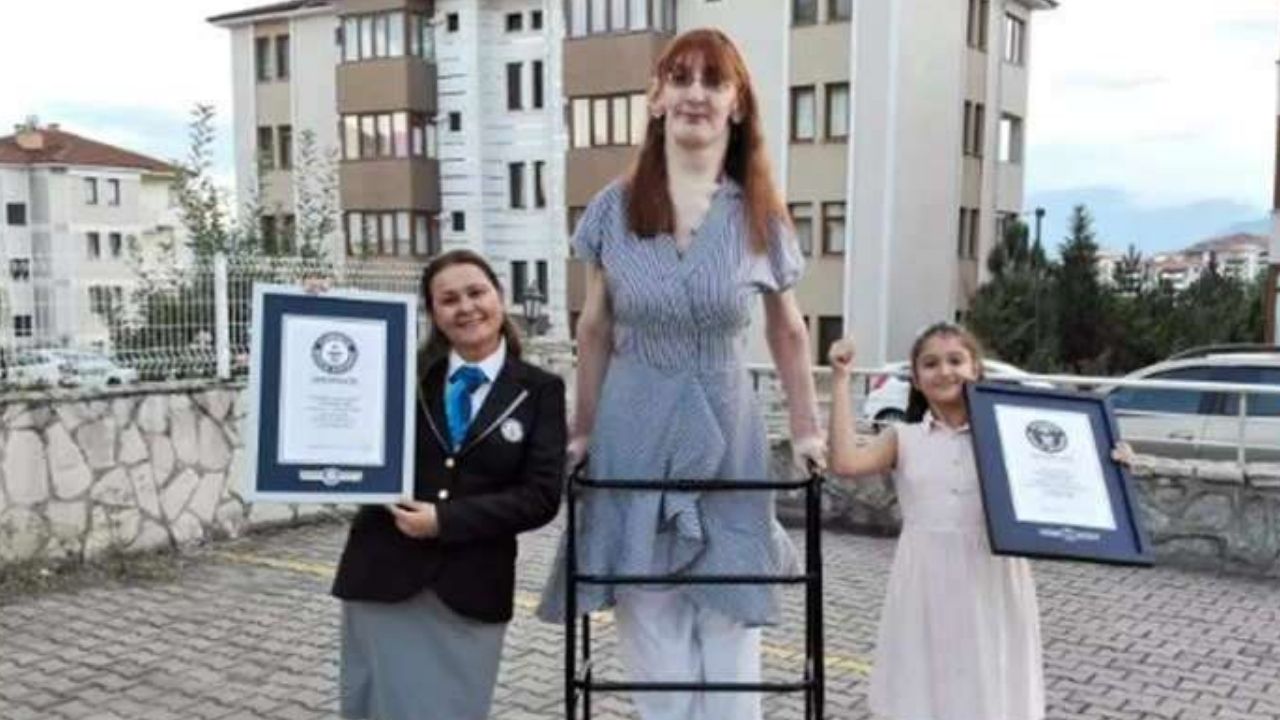 The World’s Tallest Living Woman Is Just 24 Years Old